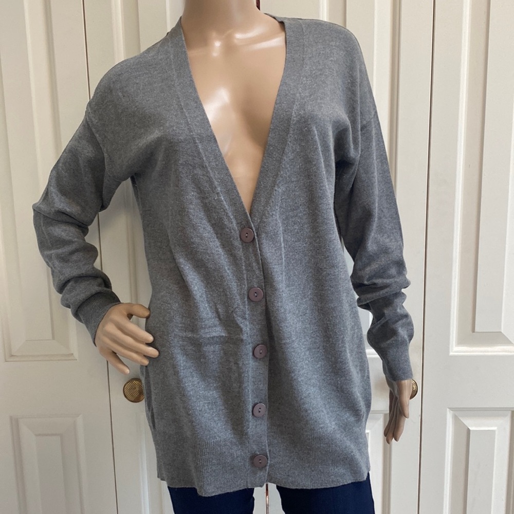 Fever Womens L Grey Button Up Cardigan. Thin and comfy. Perfect Layering piece.